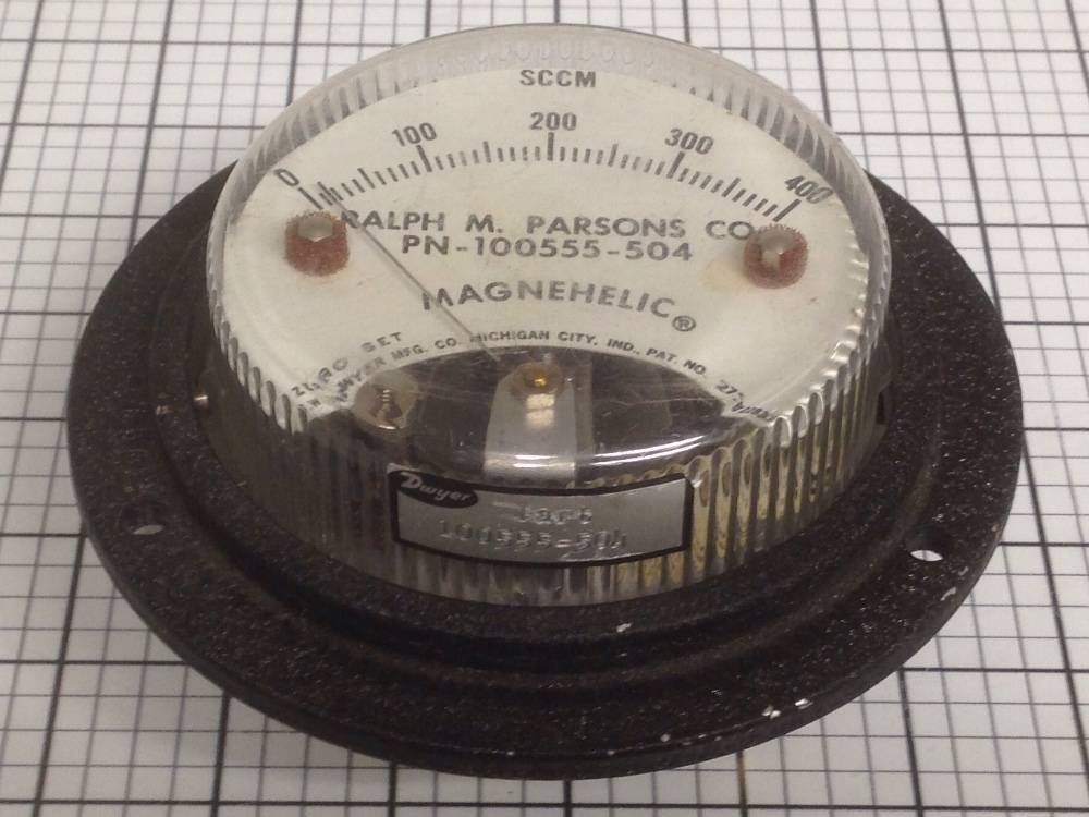 USED Magnehelic Gauge Parsons 100555504 0400 SCCM