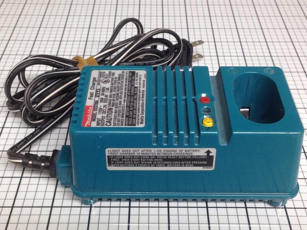 USED Fast Charger Makita 7.2VDC 9.6VDC - GridChoice.com
